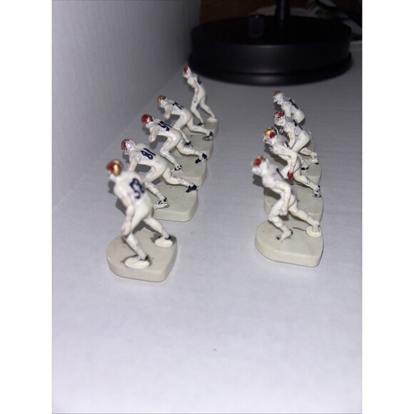 VNTG 11 Tudor Electric Football San Francisco 49ers Players & QB/Kicker Red Gold - Picture 3 of 9